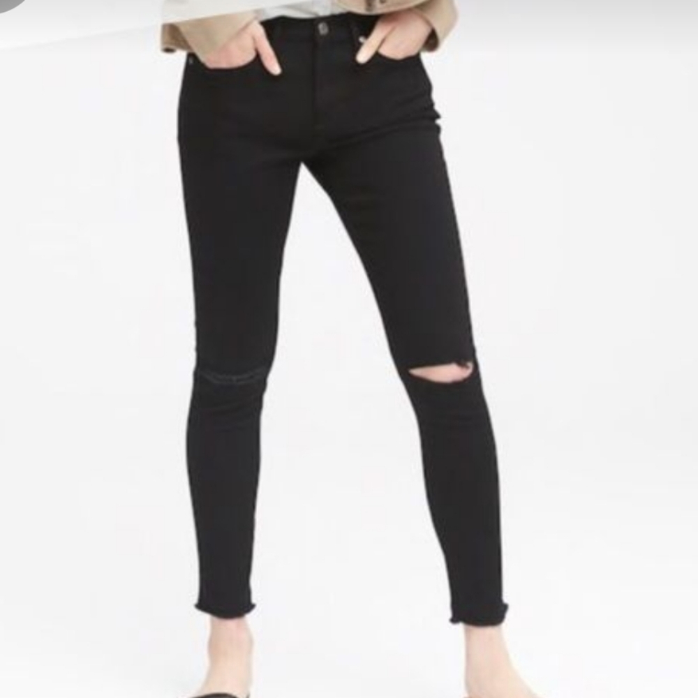 Banana Republic Zero Gravity Black Skinny Jeans 28